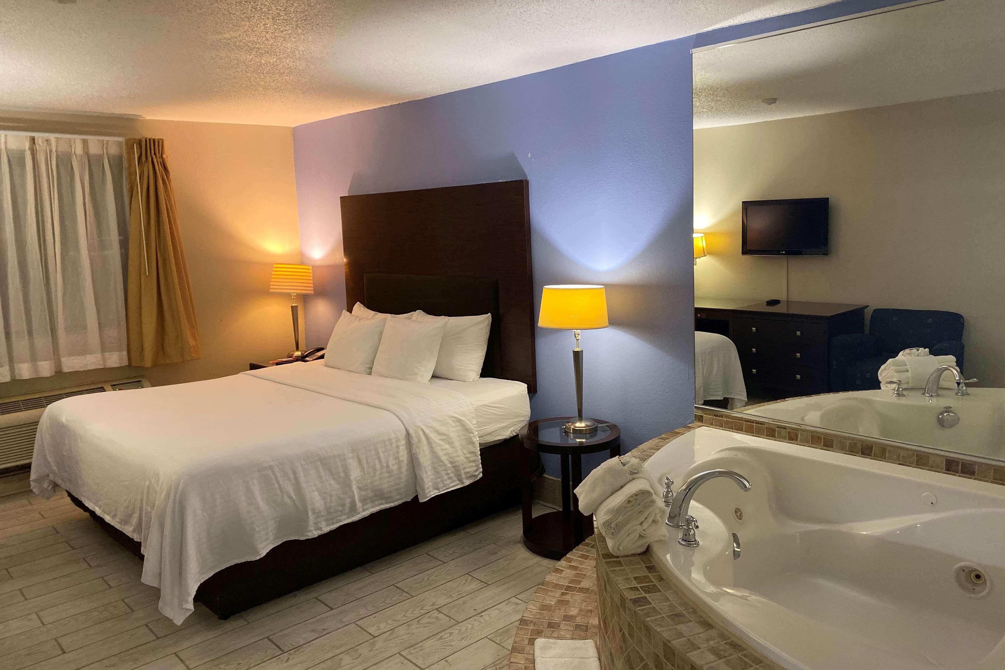 Days Inn And Suites By Wyndham Hammond, In Exterior foto